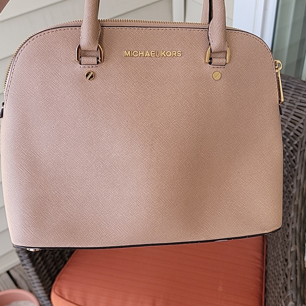 Michael Kors Cindy Medium Dome Satchel - Picture 7 of 7
